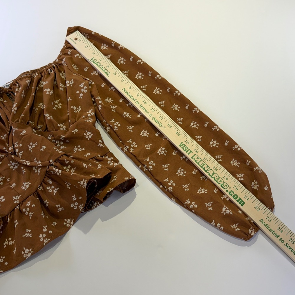 House of Thread Brown Floral Peplum Long Sleeve Smocked Back Small 336A4 - Picture 9 of 9